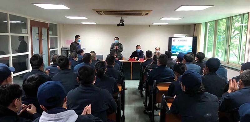 表彰专利工匠 弘扬天马创新精神(图1) 表彰专利工匠 弘扬天马创新精神(图1)